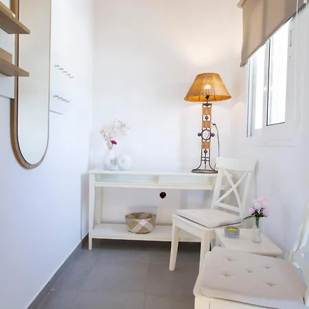 Ariel - Cozy Mediterranean Retreat Apartment *