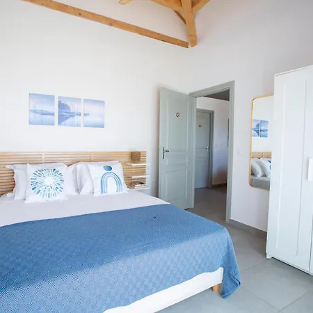 Ariel - Cozy Mediterranean Retreat Apartament *